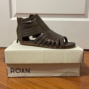 Roan Sandals